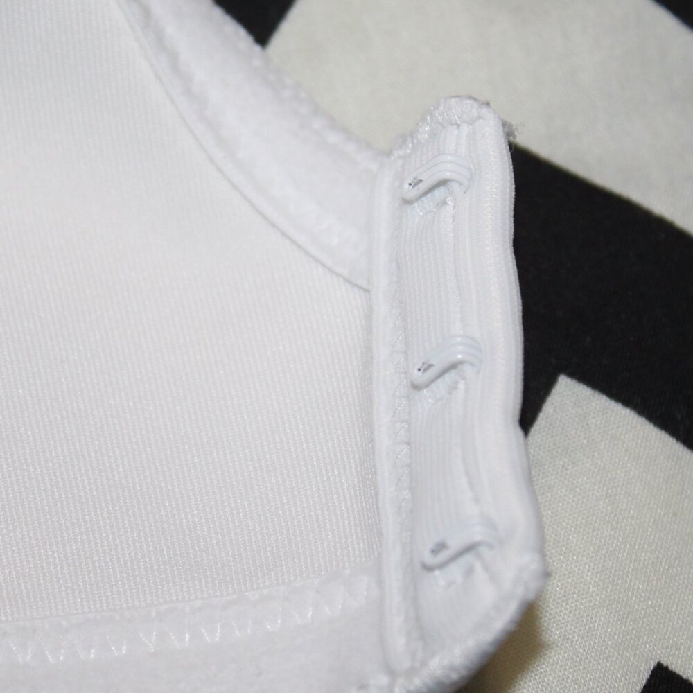 Vanity Fair Beauty Back Full Figure Minimizer Underwire Bras (2 Bras)---Size 36D - Picture 8 of 9